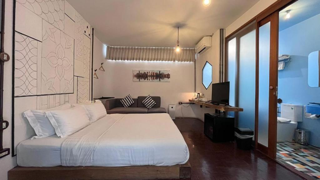 The Artel Nimman 3*